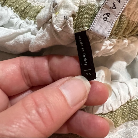 Akemi & Kin Skirt - Picture 7 of 9